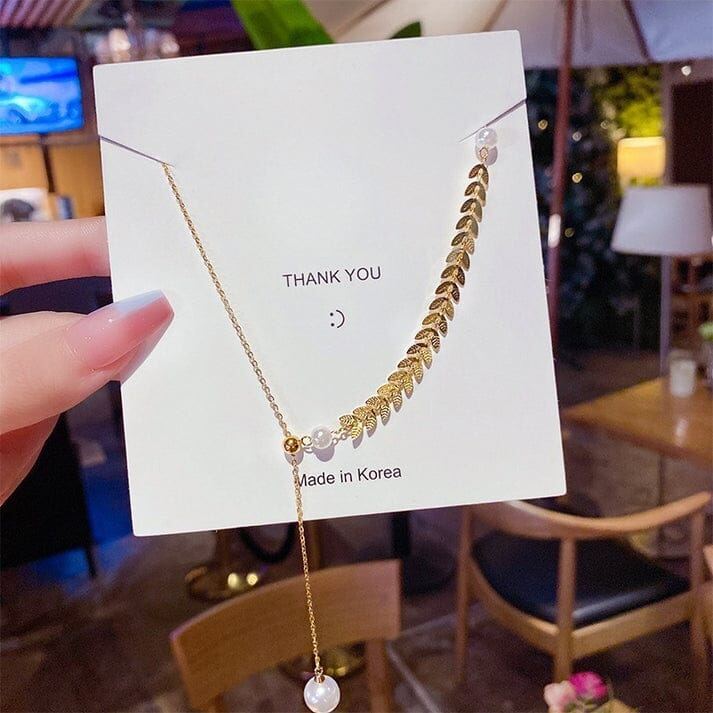White Pearl & Gold Leaf Necklace
