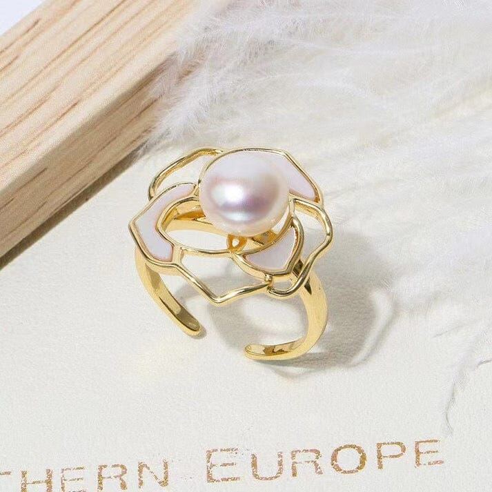 White Flower Gold Ring